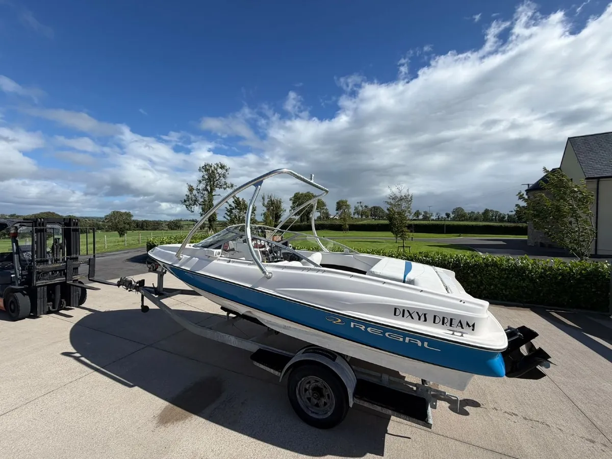 Regal 1800 Bowrider Speedboat Wake board tower - Image 3