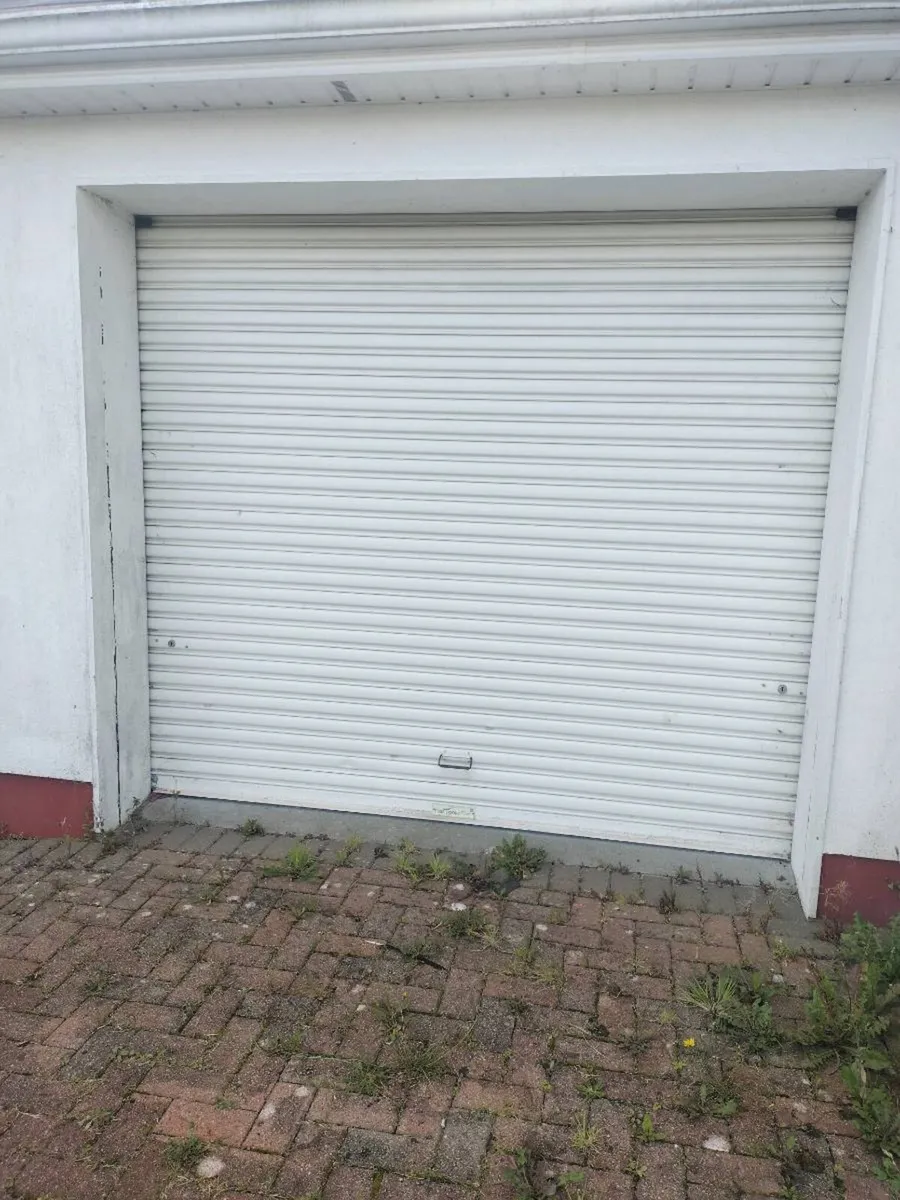 Roller shutter - Image 2