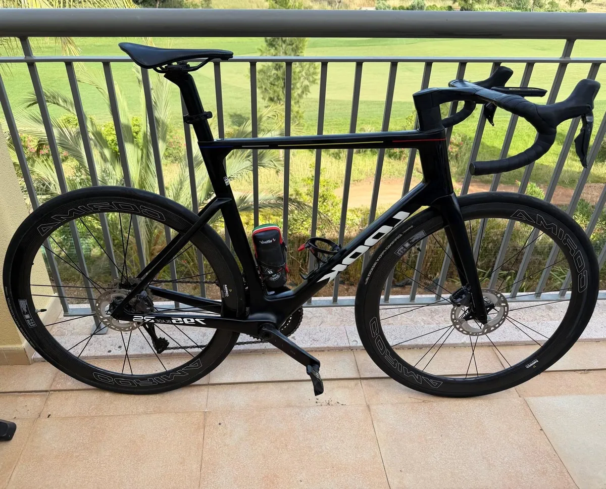 Look 795 Blade RS Disc Ultegra D12 Road Bike