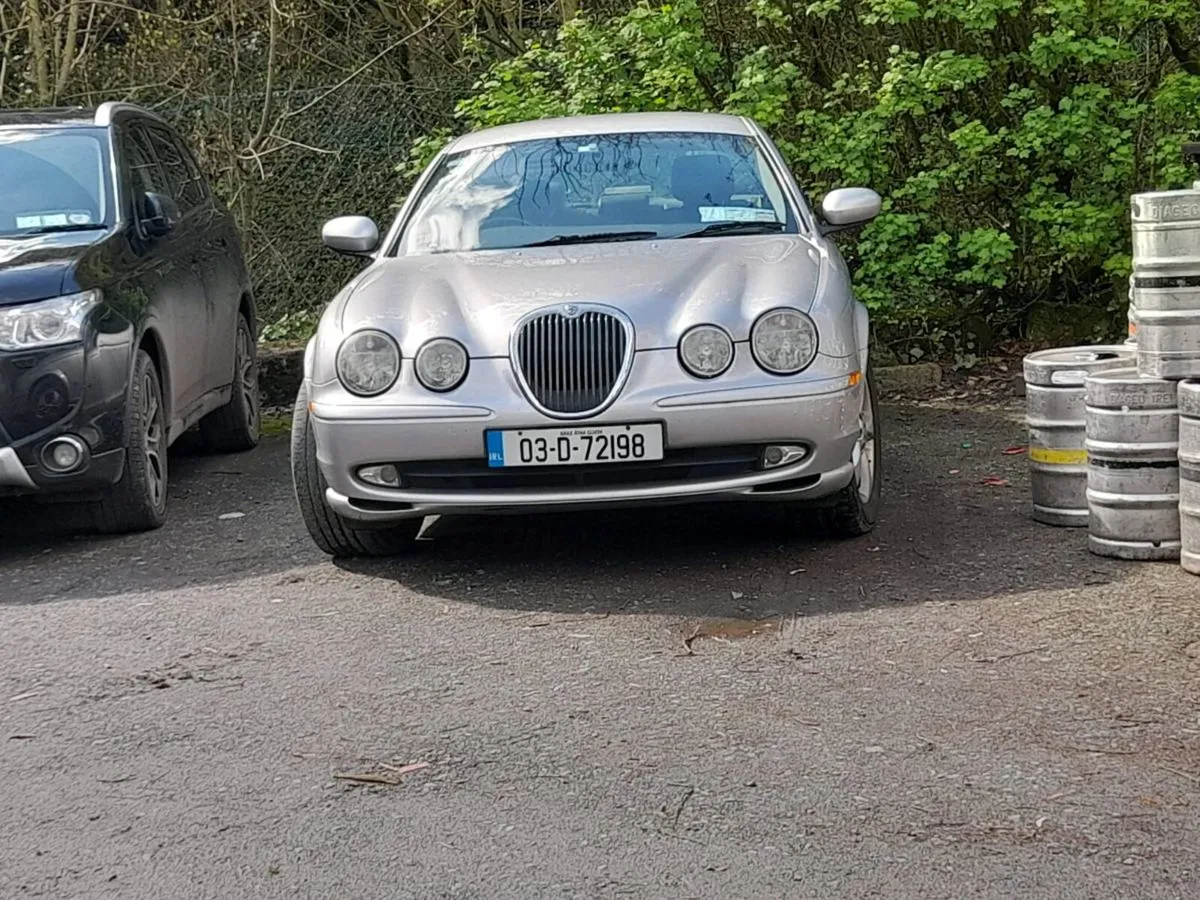 Classic car - Image 2