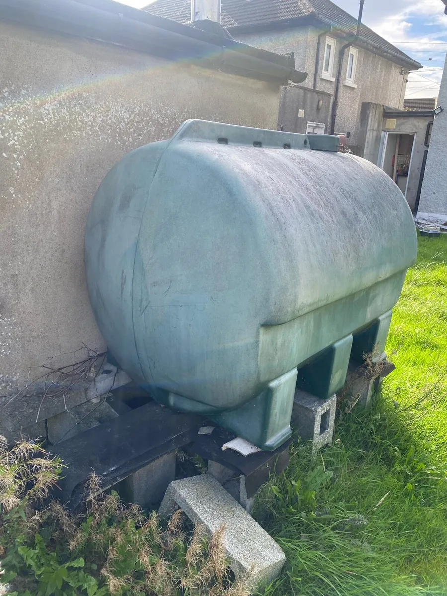 Oil tank - Image 2
