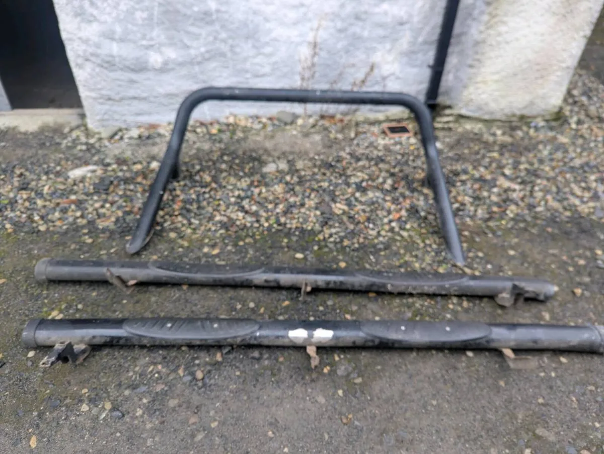 '15 Hilux A Frame and steps - Image 2