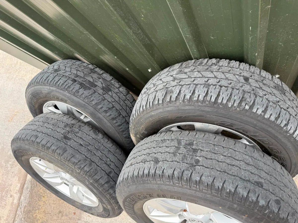 Land cruiser alloys - Image 4