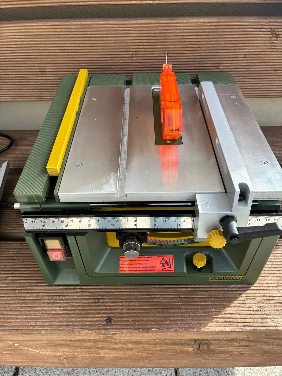 Minature bench saw - Image 2