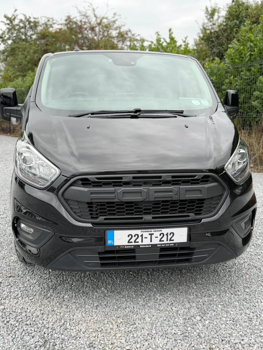 2022 Ford Transit Custom Limited - Image 2