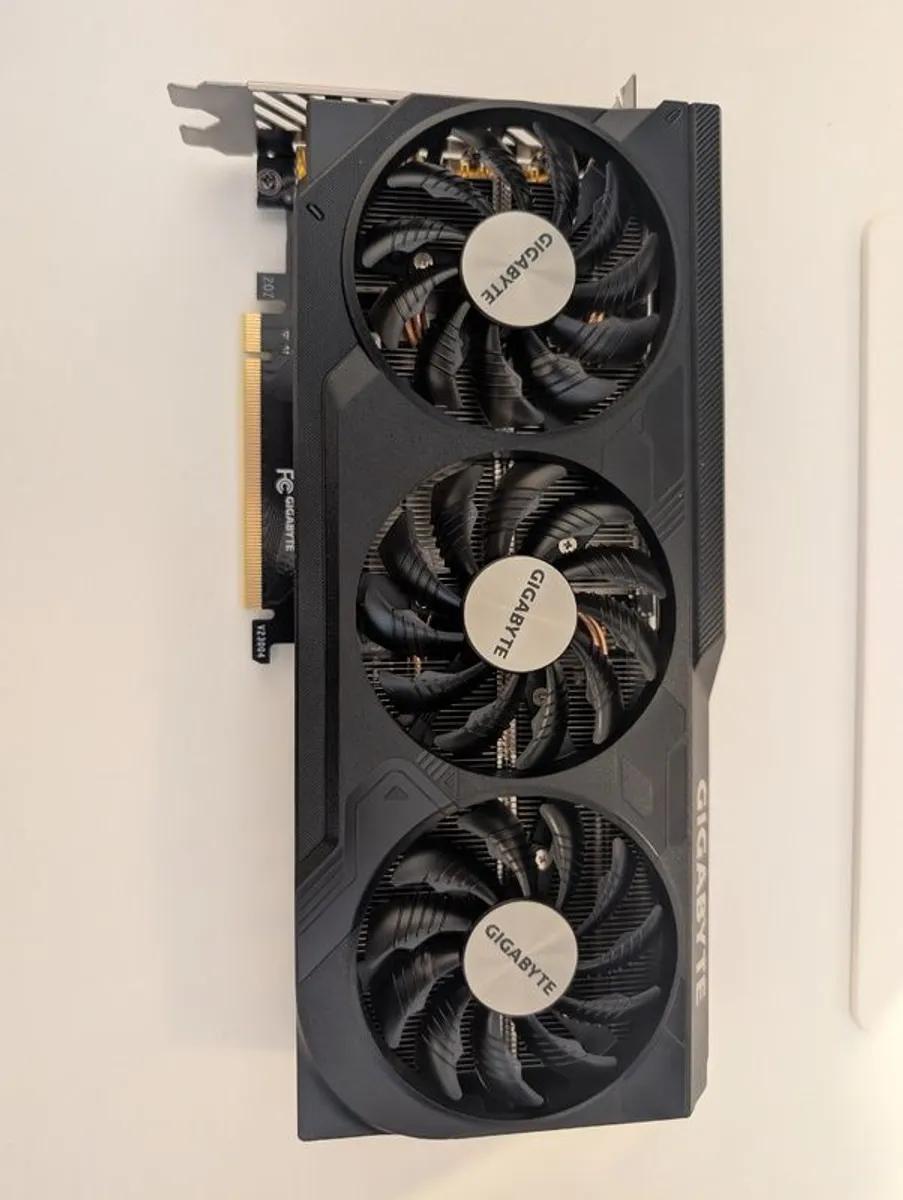 Gigabyte GeForce RTX 4070 12GB - Image 1