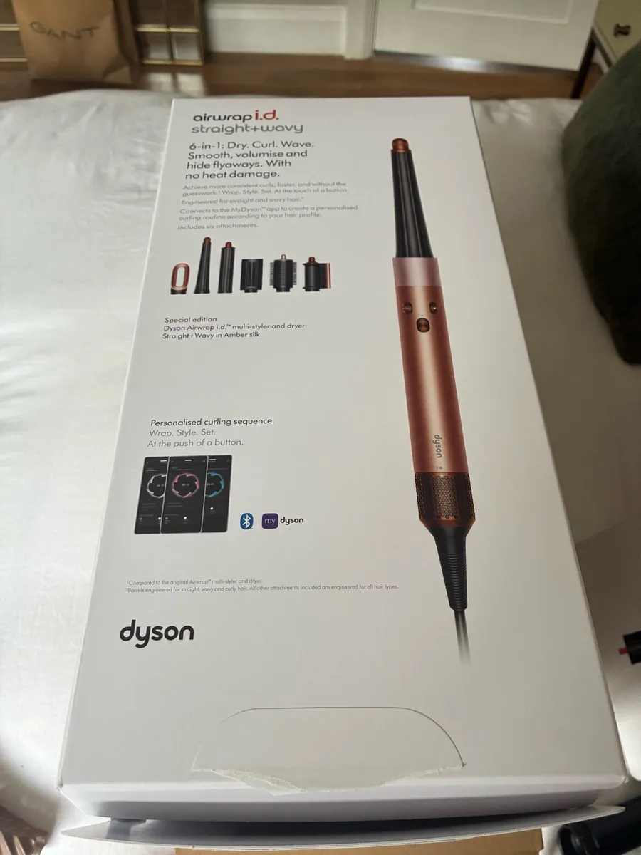 Dyson Airwrap I.d. Straight + Wavy - Image 2