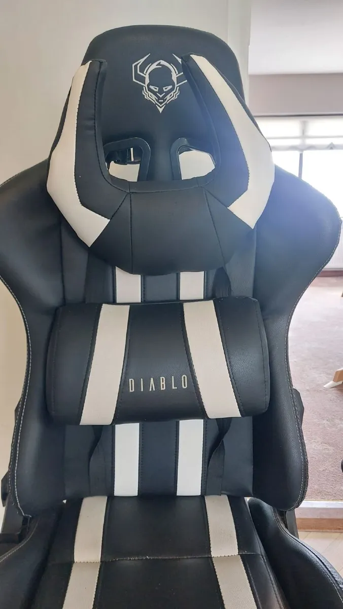 Diablo Gaming Chair - Image 2