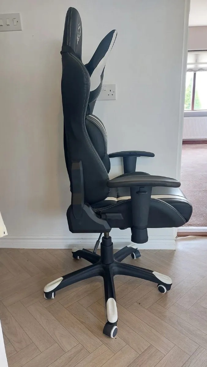 Diablo Gaming Chair - Image 4