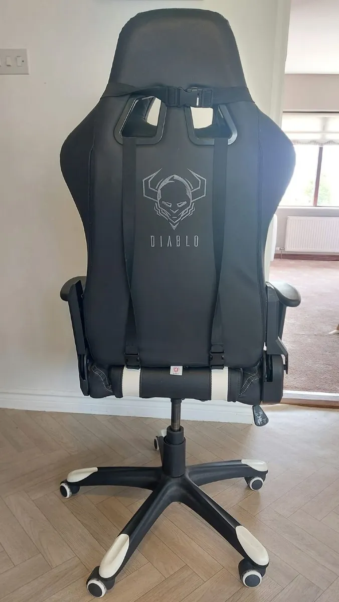 Diablo Gaming Chair - Image 3
