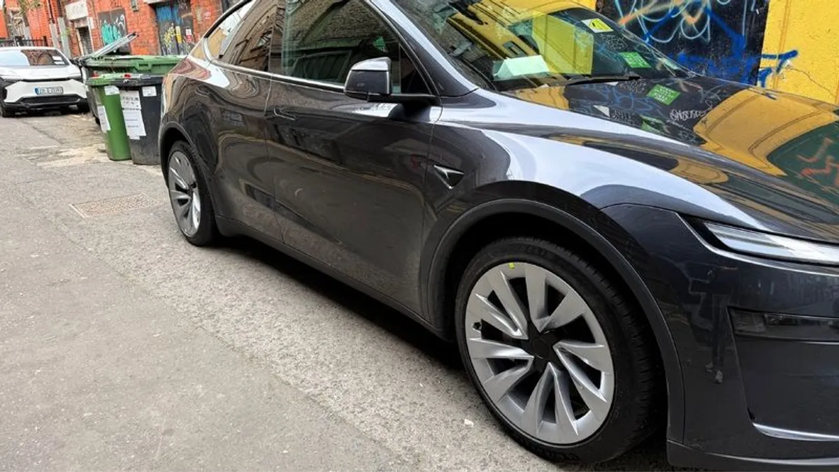 Tesla Model Y 20 Helix 2.0 Wheels Michelin Pilot Sport EV Tyres Almost New - Image 1