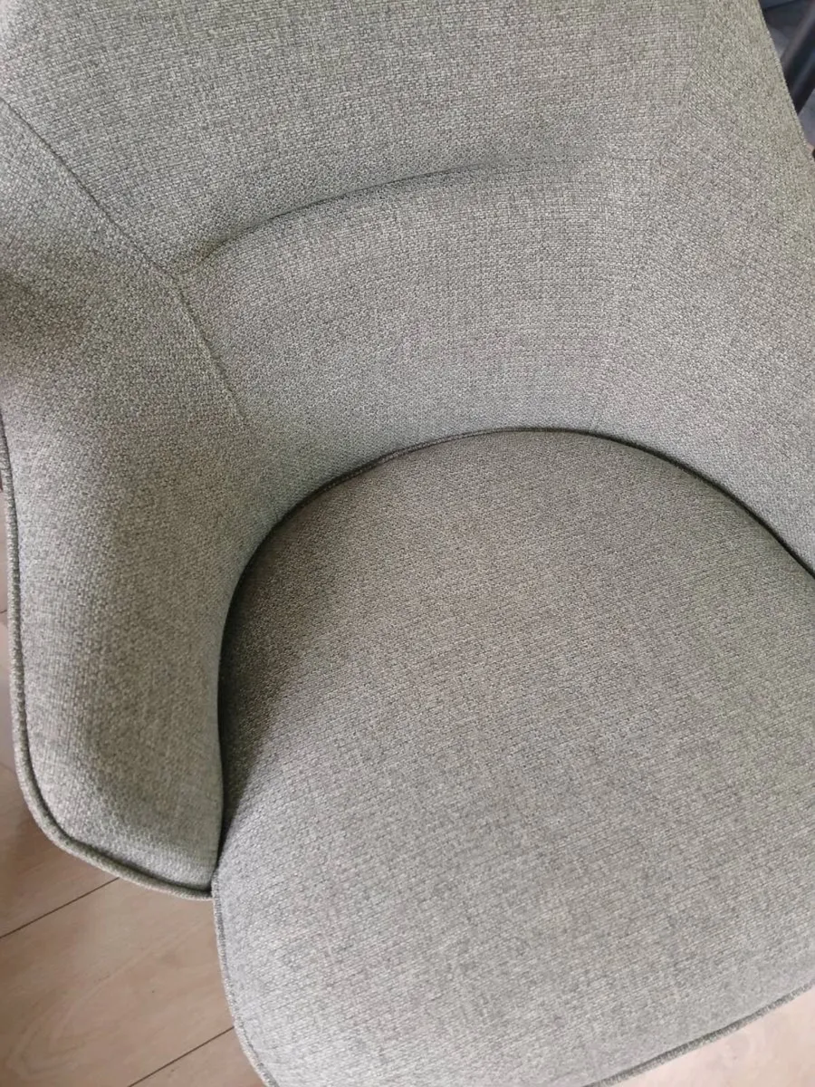 Chairs - Image 2