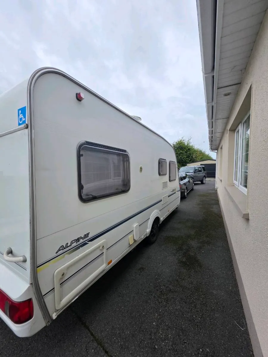 Sprite Alpine wheelchair accessible caravan - Image 3