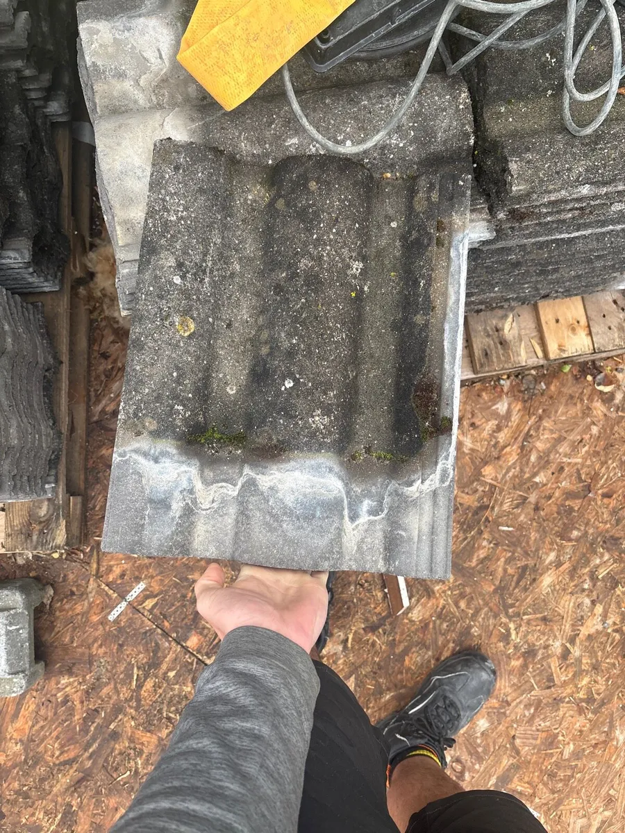 Roof tiles - Image 2