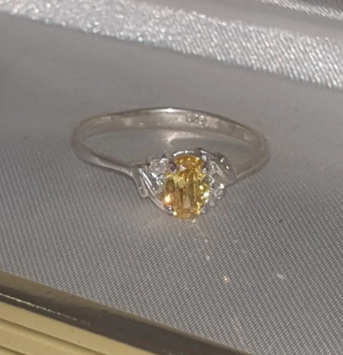 Pristine Vintage Hallmarked Silver/Sapphire Ring - Image 4