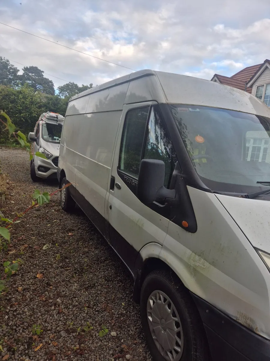 Ford Transit 2010 - Image 1