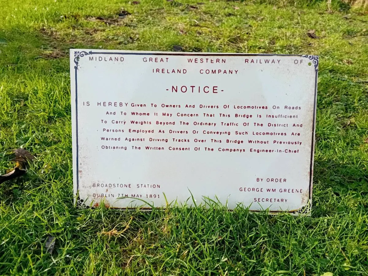 Railway Warning Notice Sign - Image 1