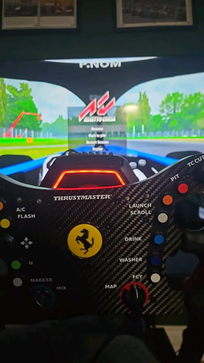 Thrustmaster T818 and Ferrari wheel - Image 3