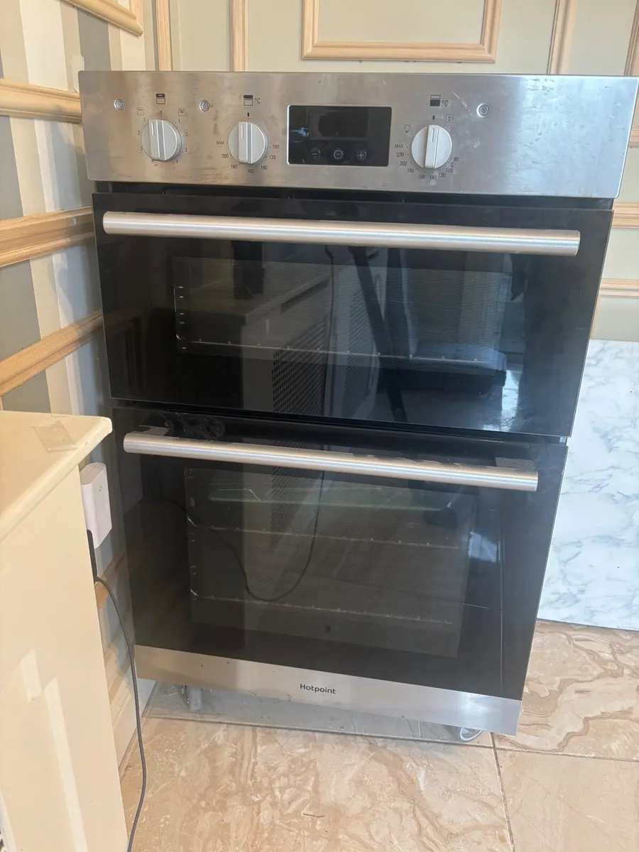 Oven - Image 2