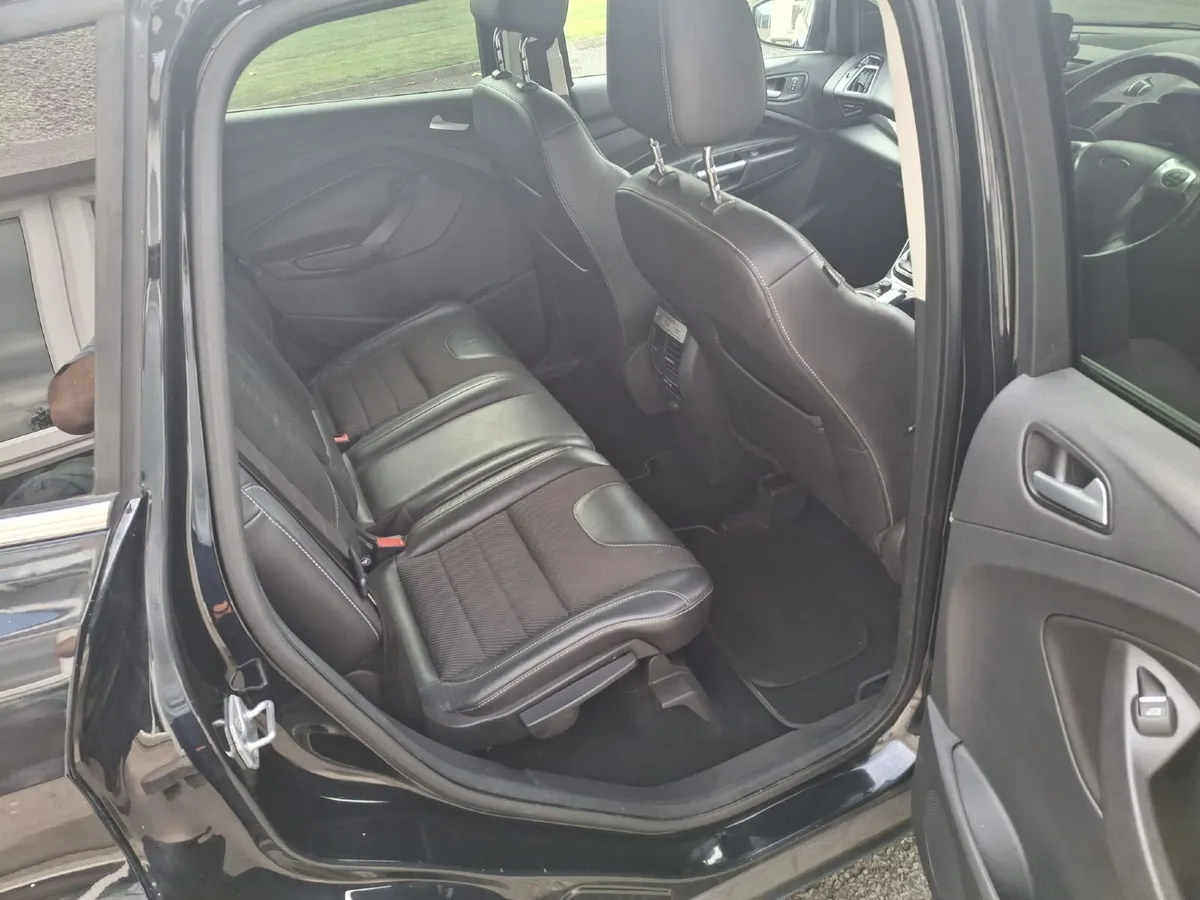 2016 Ford Kuga 4 SEATS COMMERCIAL - LOW MILEAGE - Image 3