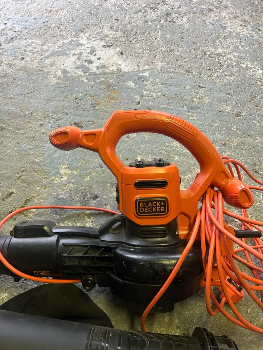 Black & Decker Leaf Blower - Image 3
