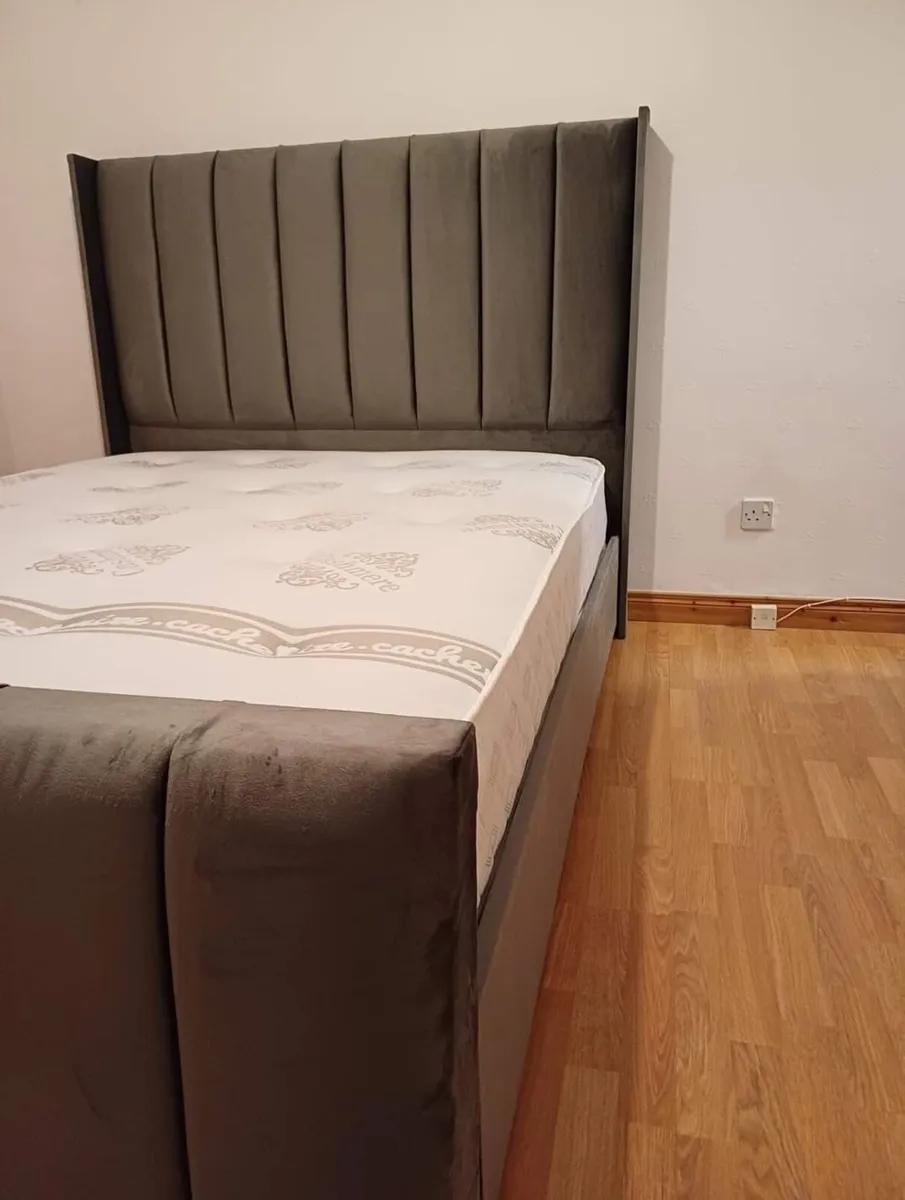 Beds - Image 2
