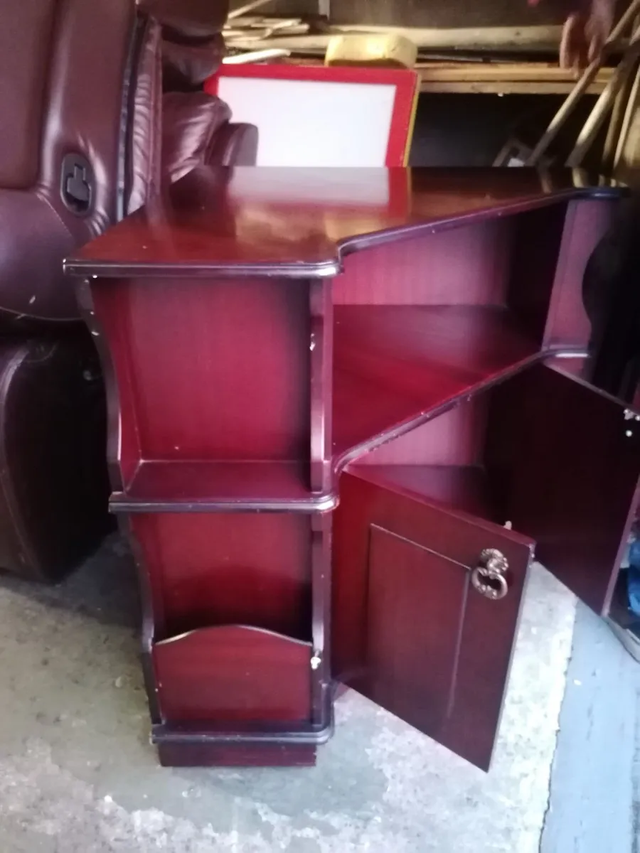 TV unit - Image 1
