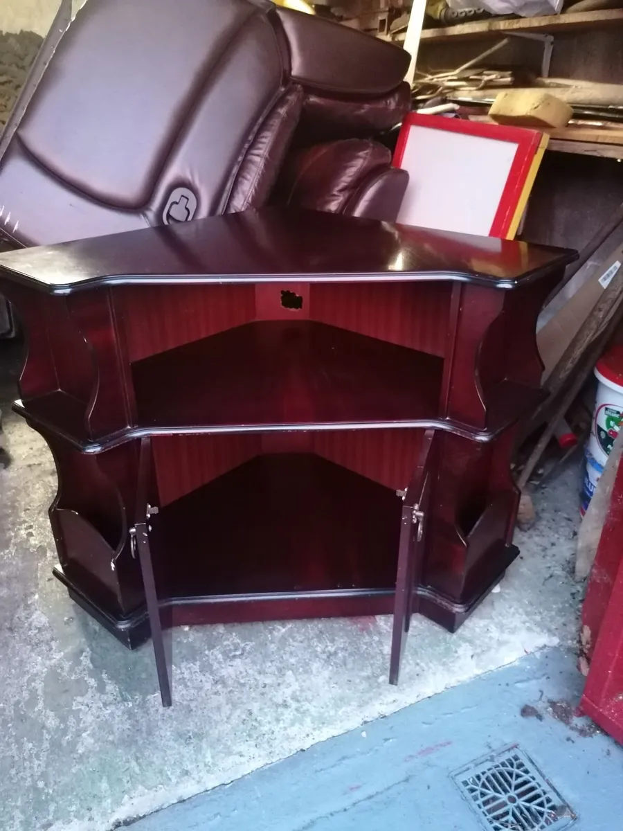 TV unit - Image 2