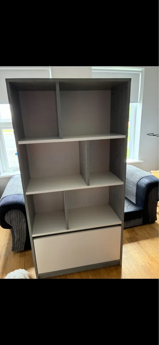 Storage shelves - Image 2