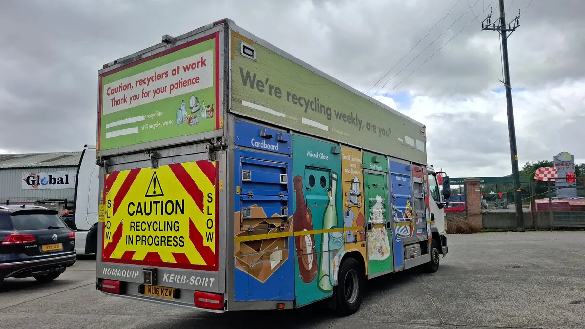 2016 Daf LF180 Recycling Truck - Image 4