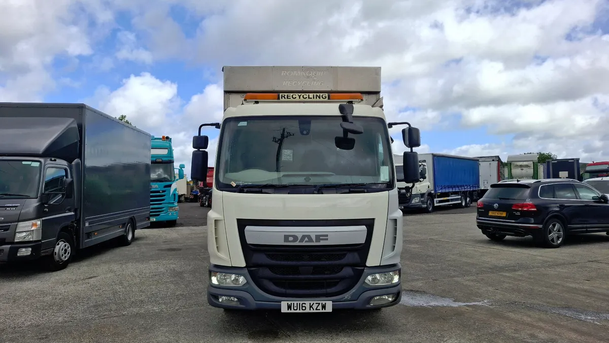2016 Daf LF180 Recycling Truck - Image 2