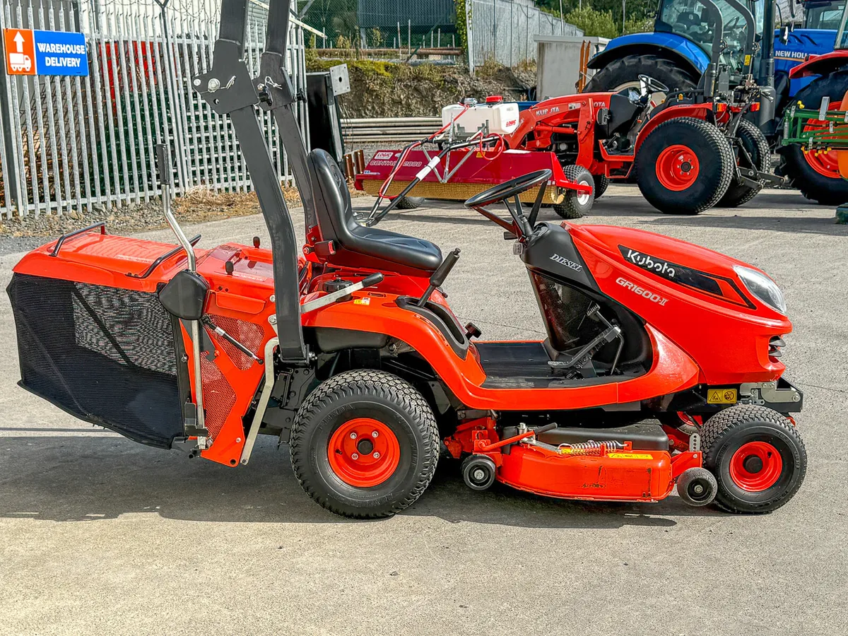 2023 Kubota GR1600 - Mint Condition - Image 4