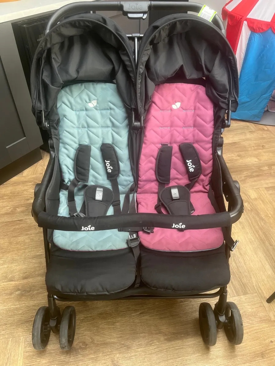 Travel buggy - Image 1