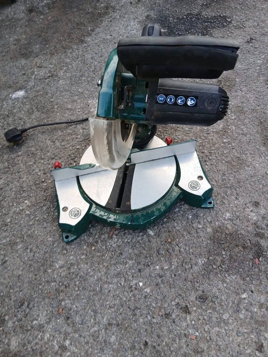 Chop saw working perfect read about add - Image 2