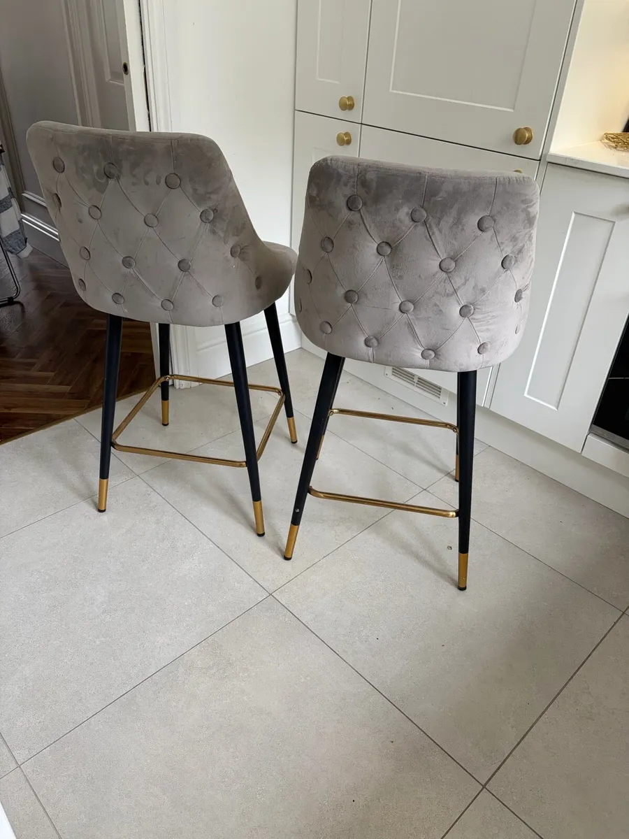 Kitchen stools (x2) - Image 3