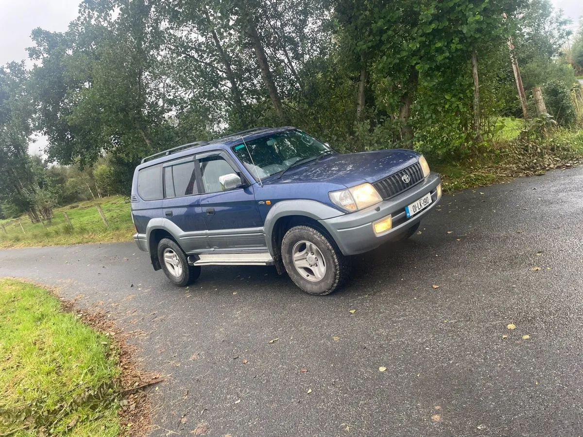 2001 Toyota landcruiser - Image 1