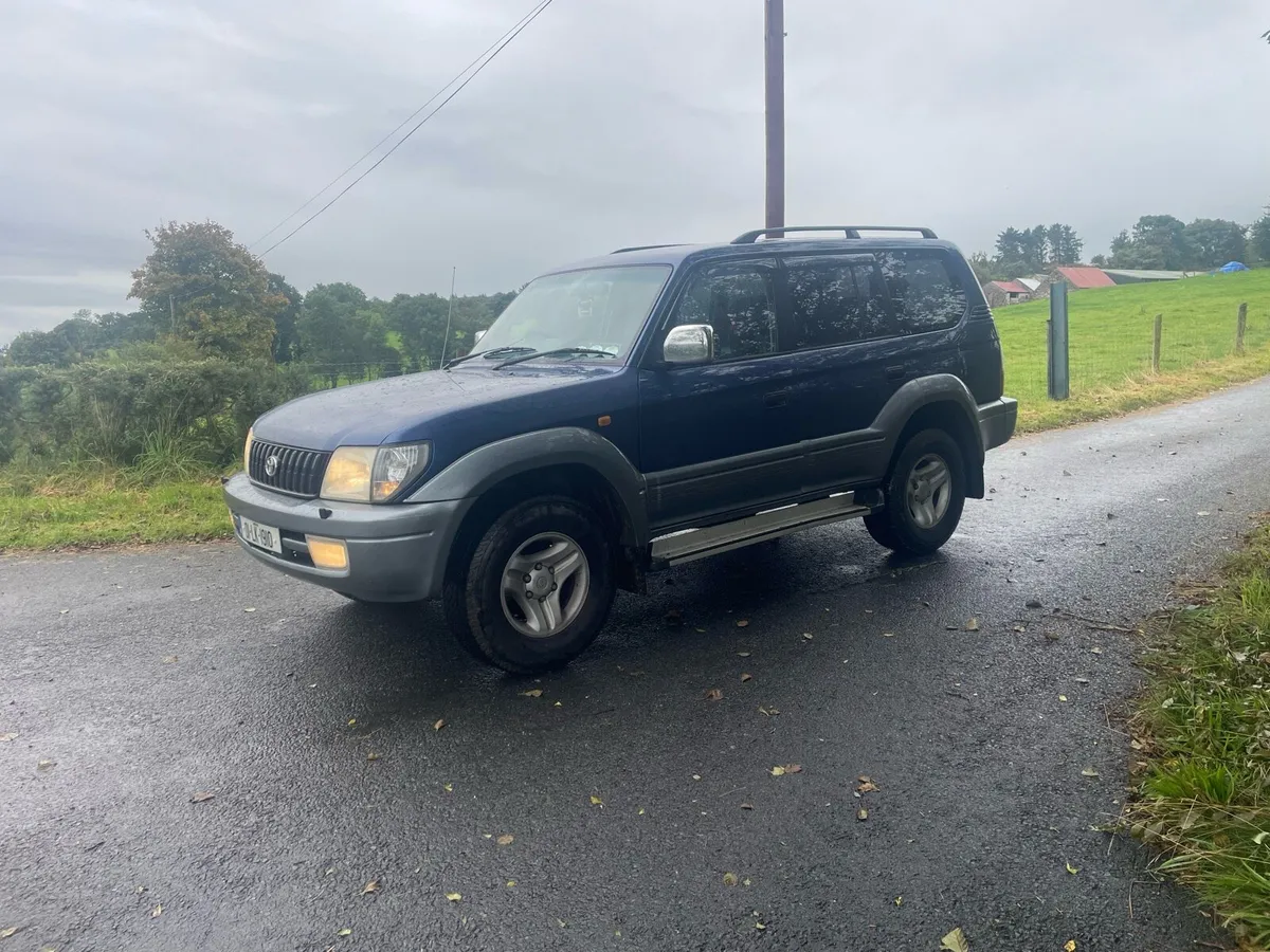 2001 Toyota landcruiser - Image 2