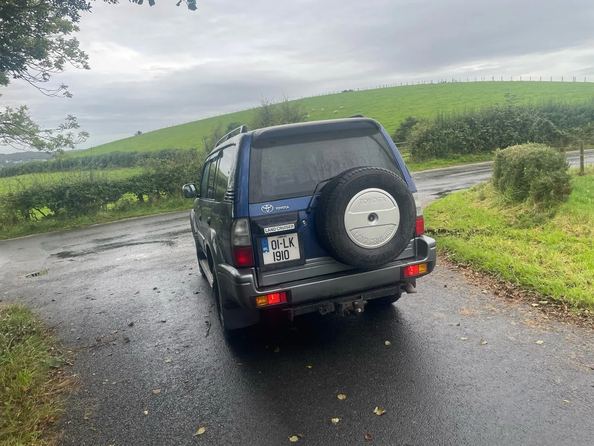 2001 Toyota landcruiser - Image 3