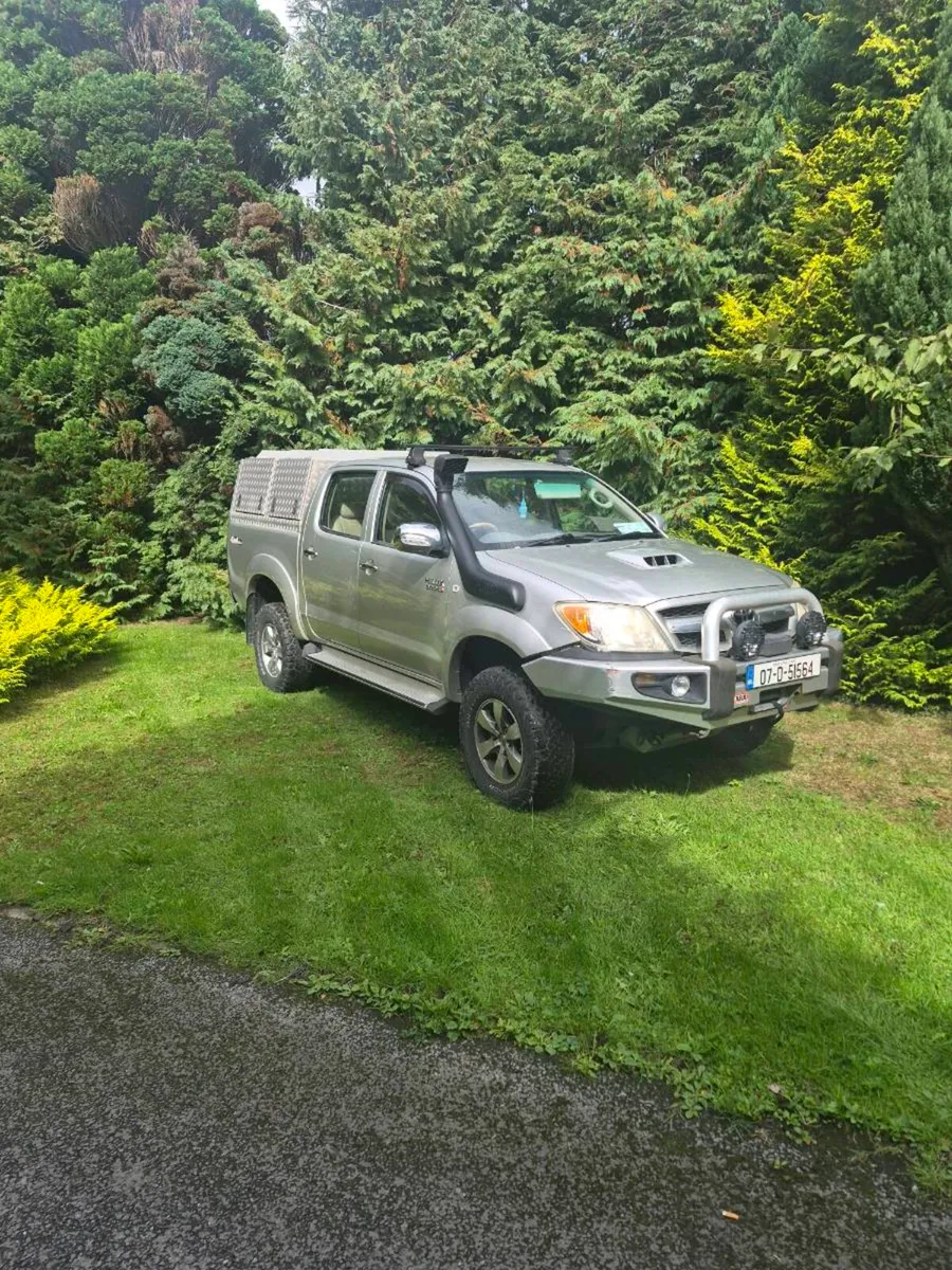 2007 toyota hilux low mileage new doe - Image 1