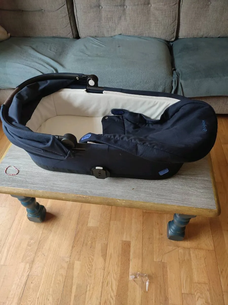 Cybex gazelle carrycot - Image 2