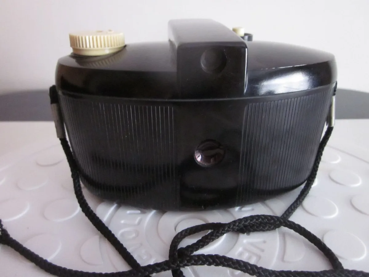 Kodak Brownie 127 Camera with Dakon Lens - Image 3