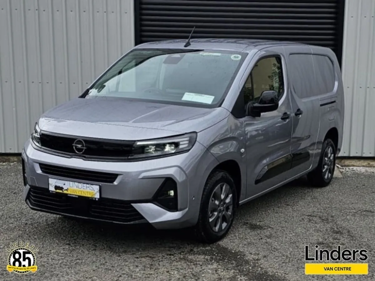 Opel Combo 262 LWB TOP SPEC AUTOMATIC - Image 2