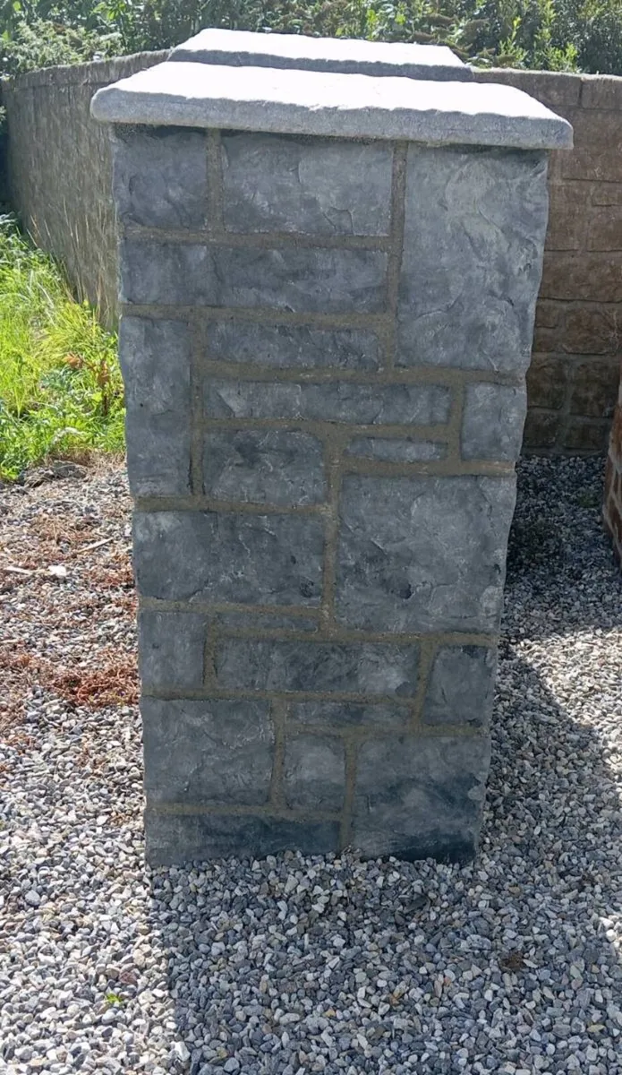 STONE EFFECT PILLARS - Image 3