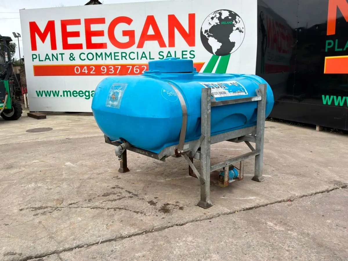 2000 litres Water bowser / Galvanised stand....509 - Image 2