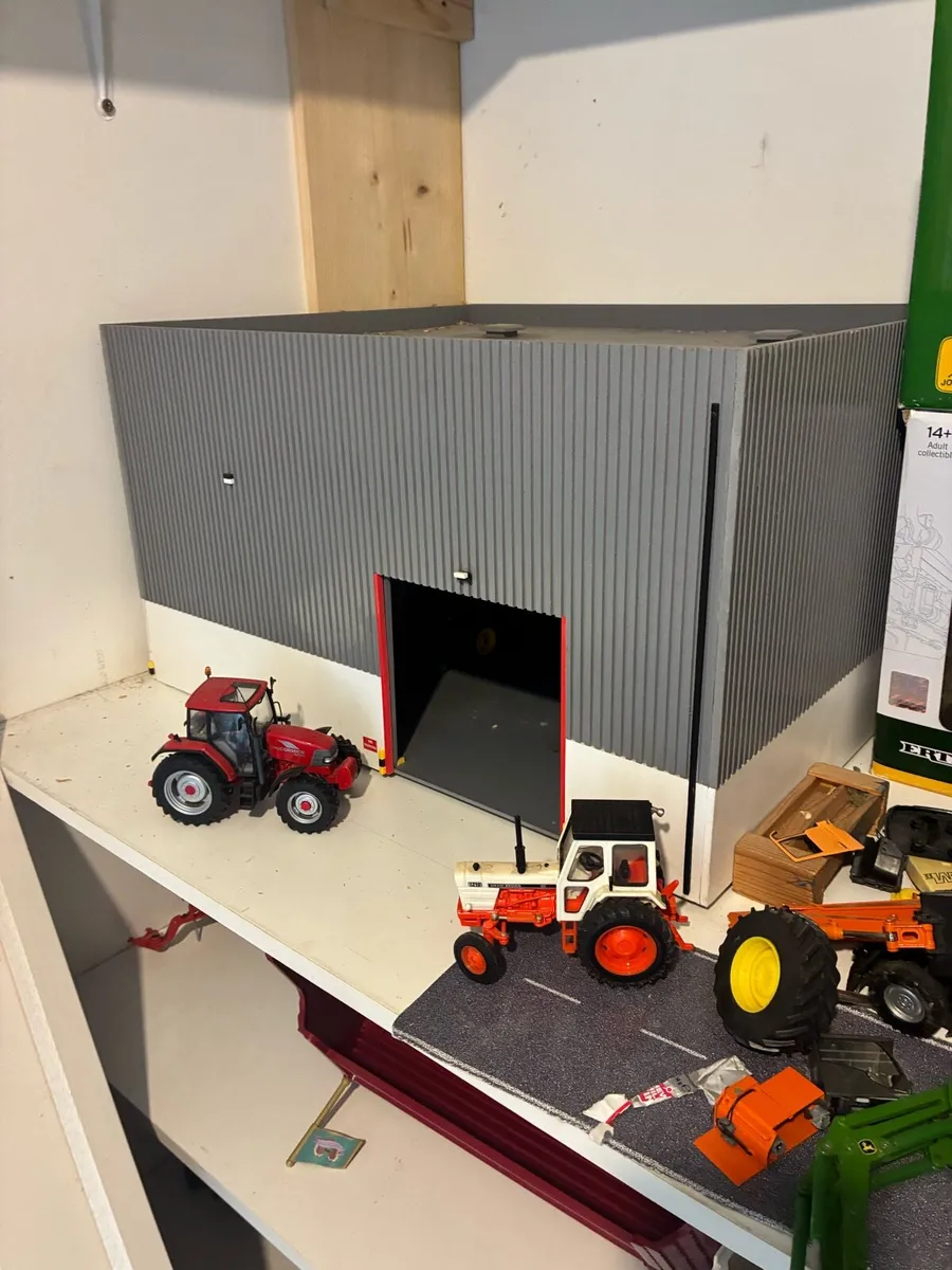 1:50-1:32 scale garage workshop - Image 3