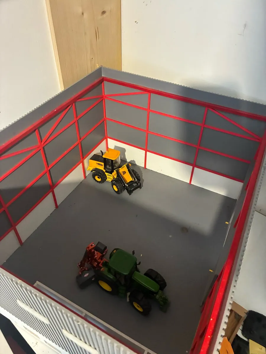 1:50-1:32 scale garage workshop - Image 4