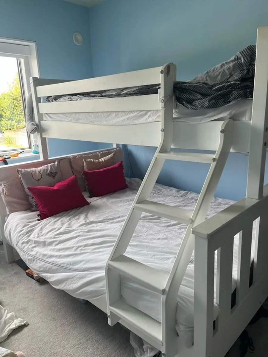 White solid wood sturdy double bed bunk - Image 2
