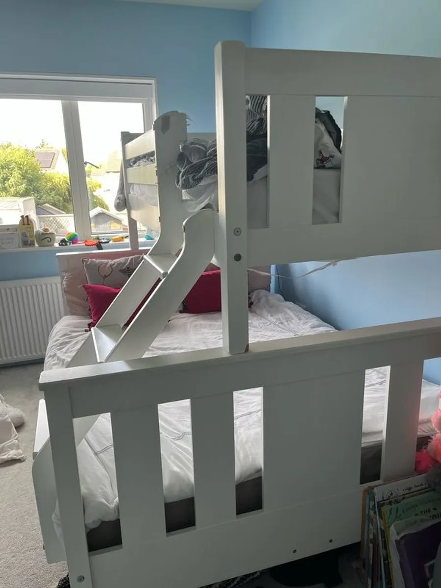 White solid wood sturdy double bed bunk - Image 3