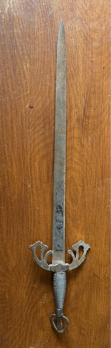 Vintage Toledo decorative item - Image 2