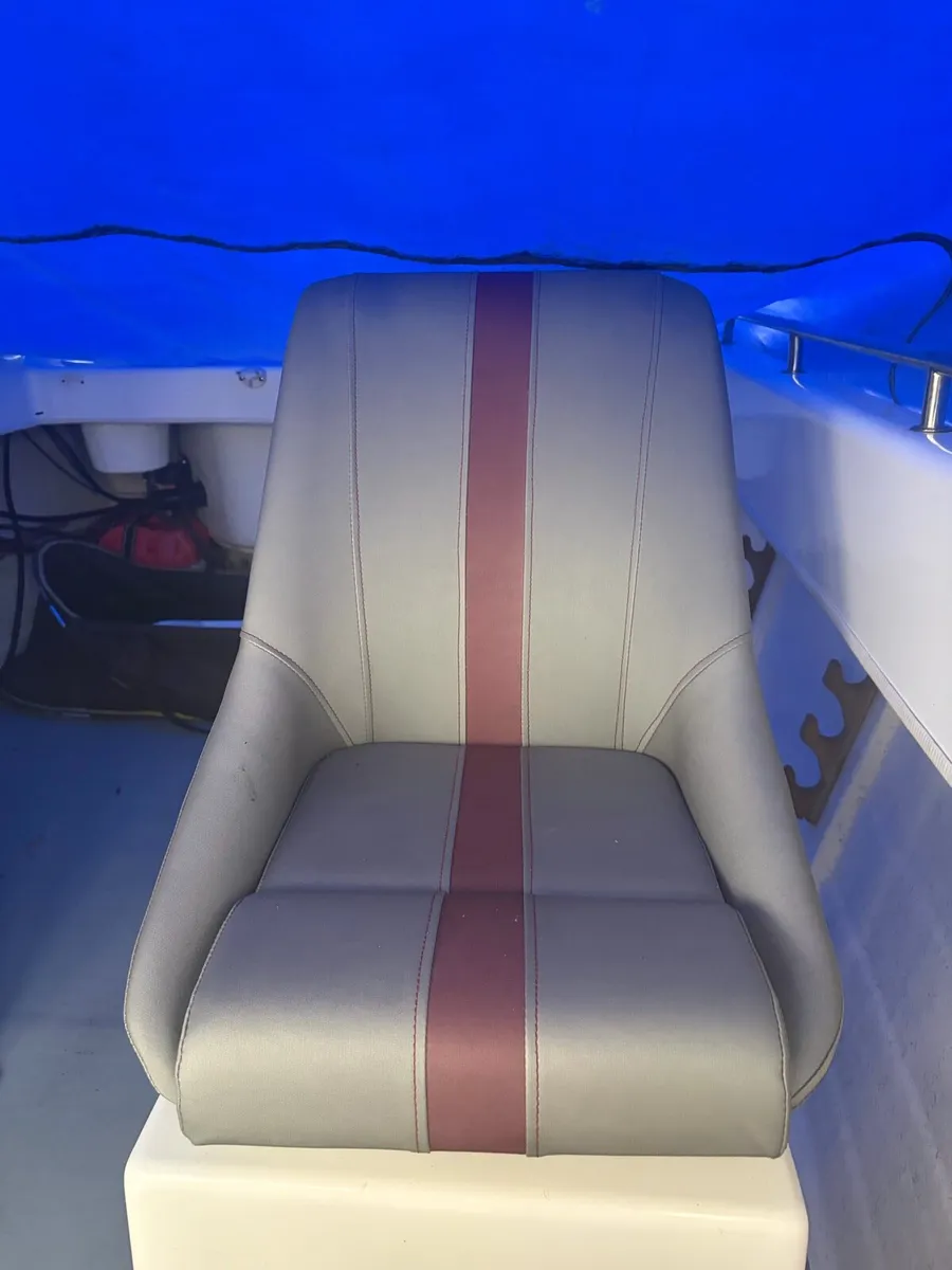 Boat seats - Image 2